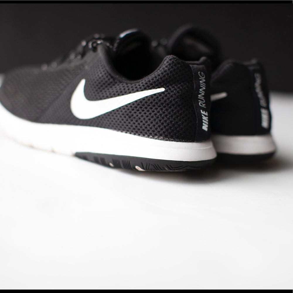 Great women’s Nike Running size 7